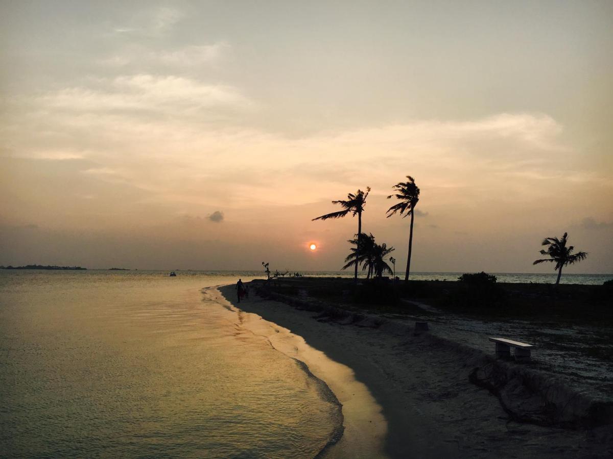 Midsummer Thulusdhoo Exterior foto